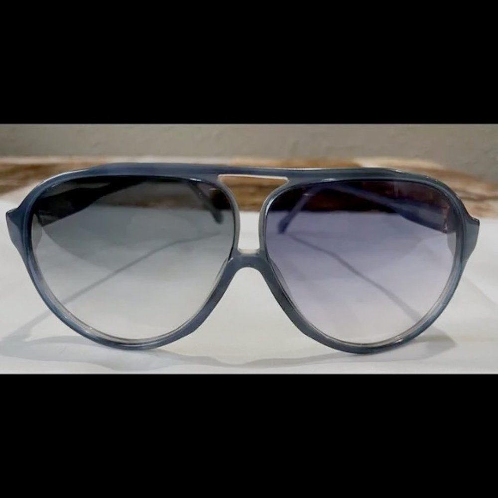 Trina turk oversized aviators-vg shape